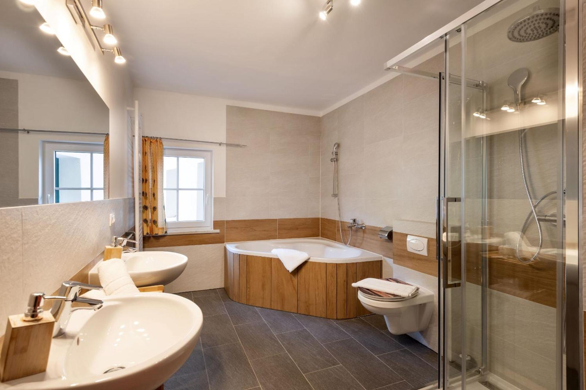 Alpenlodge, Ferienwohnung 8 تيرسي المظهر الخارجي الصورة